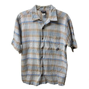 Men’s Patagonia 100% cotton short sleeved button down. Sz M. Blue & brown plaid